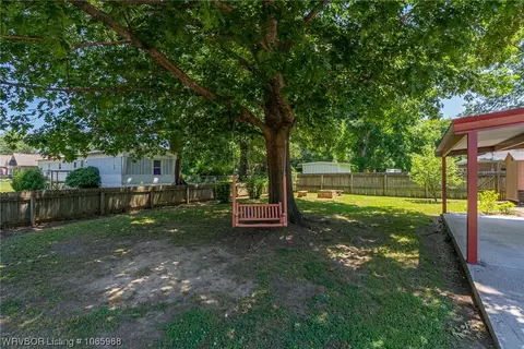 205 N 5th St, Paris, AR 72855 photo 10