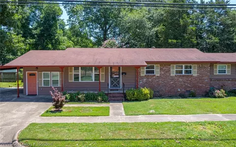 205 N 5th St, Paris, AR 72855 photo 3