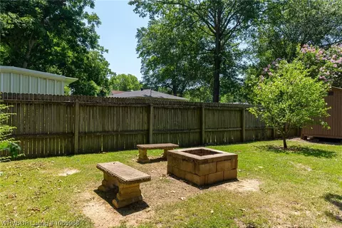 205 N 5th St, Paris, AR 72855 photo 11