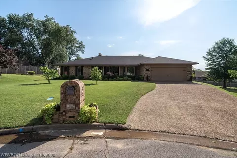 7710 Dover Cir, Fort Smith, AR 72903 photo 2