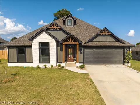 2514 Thistle St, Van Buren, AR 72956