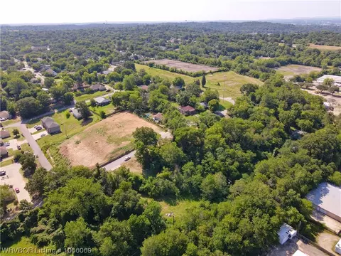 1820 12th St, Fort Smith, AR 72901 photo 3