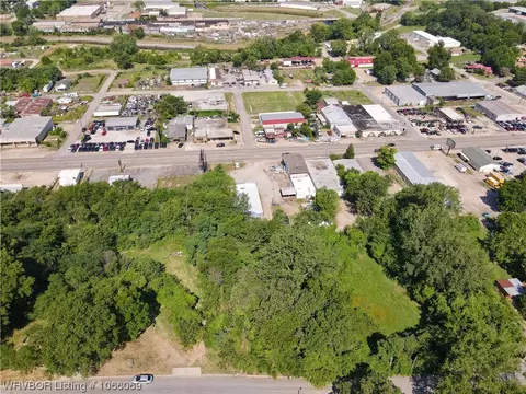 1820 12th St, Fort Smith, AR 72901 photo 4
