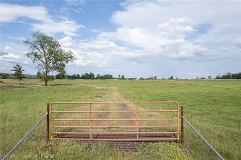 Tbd Carbon Plant Road, Ozark, AR 72949