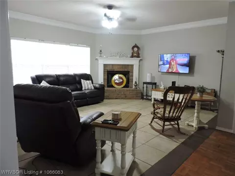 2005 Kylie Cir, Lavaca, AR 72941 photo 8