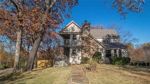 2305 Skye Rd, Fort Smith, AR 72908
