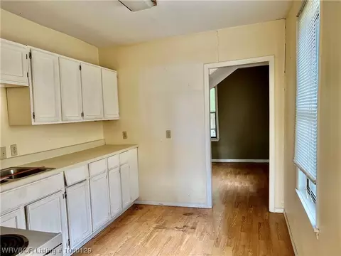 1015 N 46th St, Fort Smith, AR 72904 photo 8