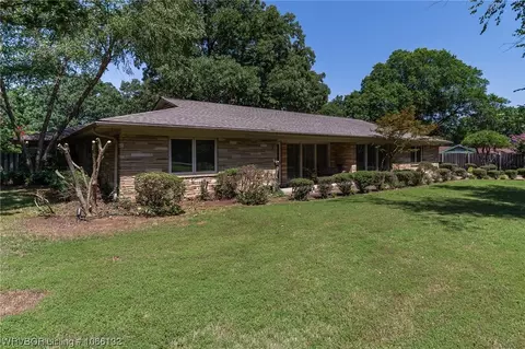 1415 N 52nd St, Fort Smith, AR 72904