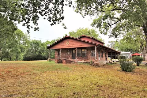 417 Grassy Ln, Alma, AR 72921
