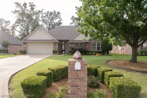 1559 Fianna Place Ter, Fort Smith, AR 72908