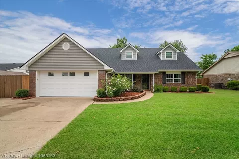 3307 S 96th St, Fort Smith, AR 72903