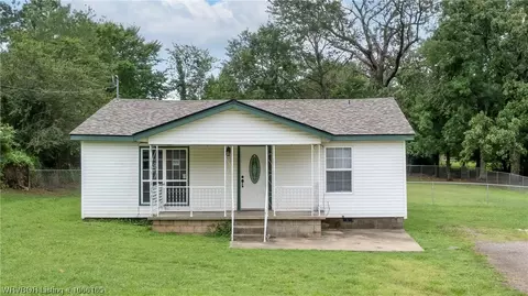 104 Perciful St, Roland, OK 74954