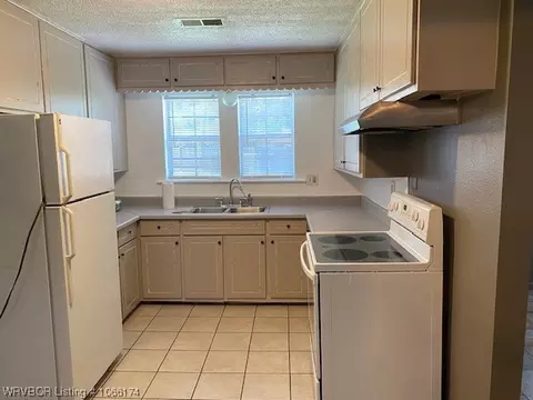 2525 Albert Pike Ave, Fort Smith, AR 72904 photo 6