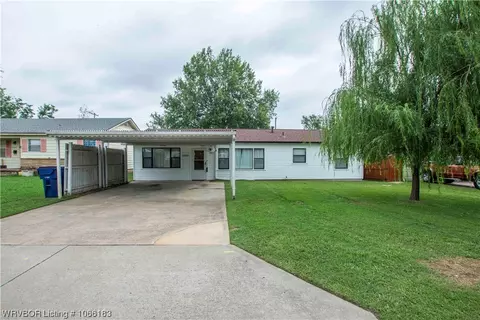 3937 Bradley Dr, Fort Smith, AR 72904