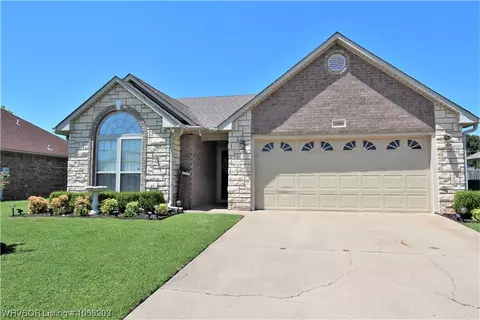 2006 Wilder Ln, Alma, AR 72921