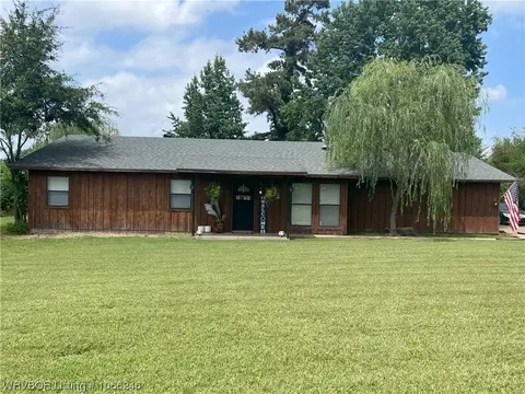 5509 Carbon Plant Rd, Ozark, AR 72949