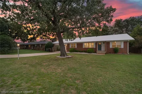 3807 Gary St, Fort Smith, AR 72903 photo 2