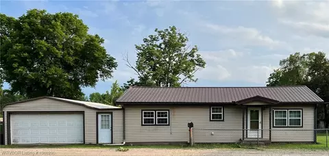 8722 Peters Rd, Mountainburg, AR 72946