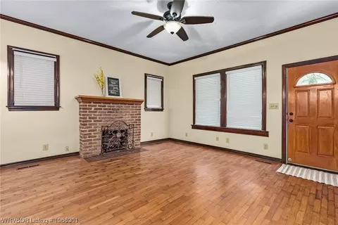 211 N 49th St, Fort Smith, AR 72903 photo 4