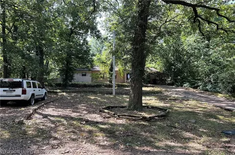 2706 Ionia St, Fort Smith, AR 72901