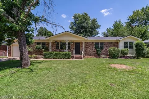 8301 Cypress Ave, Fort Smith, AR 72908