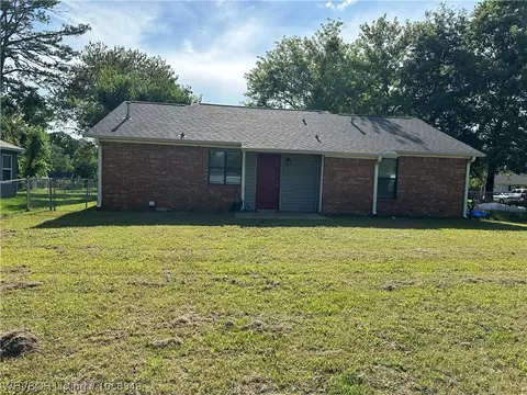 2608 Koller St, Fort Smith, AR 72904 photo 3