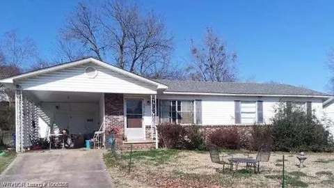 2619 Memphis St, Fort Smith, AR 72901