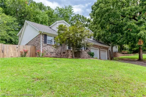 2211 Boston St, Fort Smith, AR 72901 photo 3