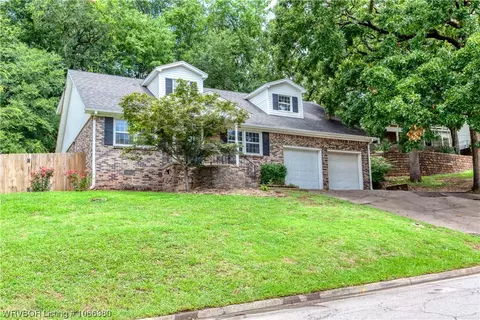 2211 Boston St, Fort Smith, AR 72901