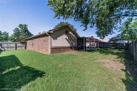 702 I Cir, Barling, AR 72923 photo 37