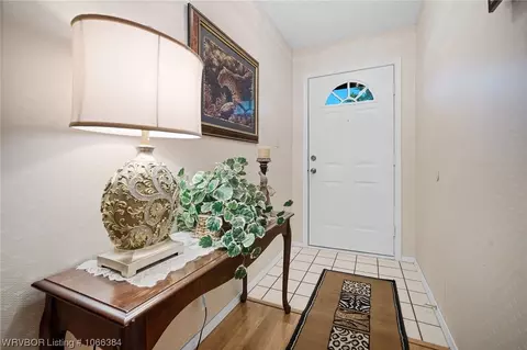 702 I Cir, Barling, AR 72923 photo 4