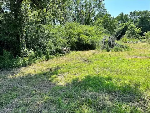 3101 Highway 59, Van Buren, AR 72956