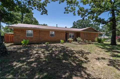 8409 Sebastian Lake Dr, Hackett, AR 72937 photo 2