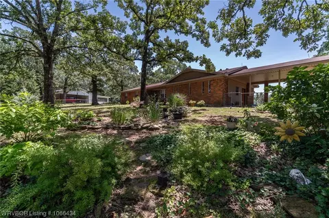 8409 Sebastian Lake Dr, Hackett, AR 72937 photo 5