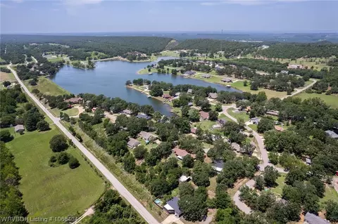 8409 Sebastian Lake Dr, Hackett, AR 72937 photo 4