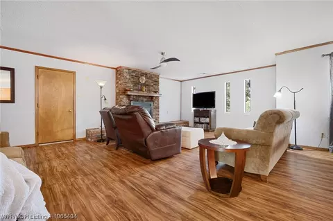 8409 Sebastian Lake Dr, Hackett, AR 72937 photo 25