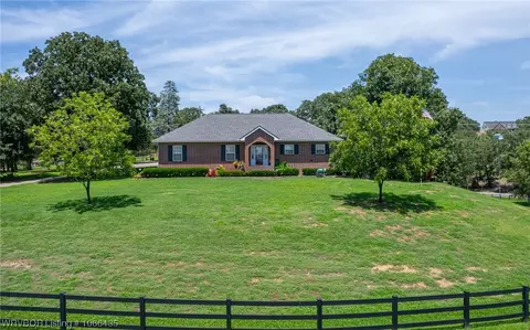 481531 E 1082 Rd, Muldrow, OK 74948