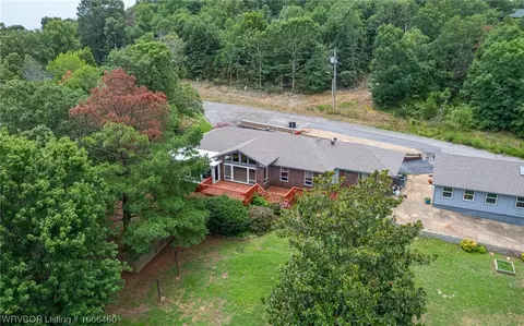 6144 Hickory Cut Dr, Van Buren, AR 72956