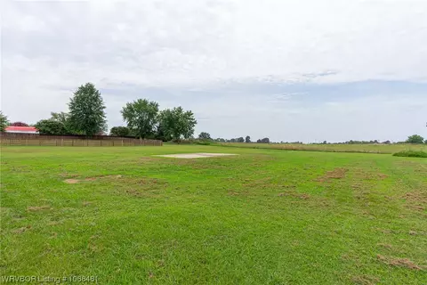 545 Fine Ranch Dr, Alma, AR 72921 photo 6