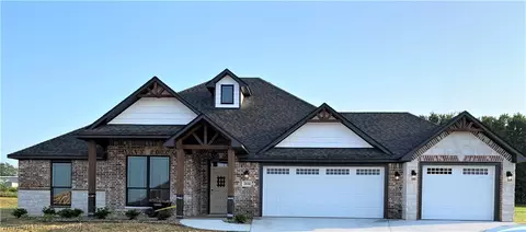 2830 Marissa Ct, Van Buren, AR 72956