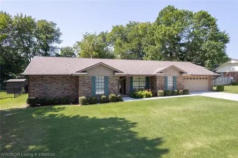 4812 S X St, Fort Smith, AR 72903