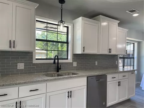 4324 S 35th Dr, Fort Smith, AR 72903 photo 14