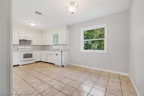 107 North St, Gans, OK 74936 photo 18