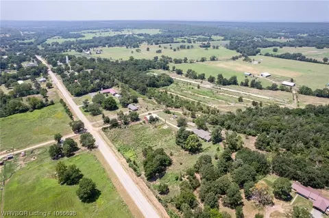 1002 Highway 10, Hackett, AR 72937 photo 7