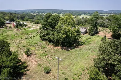 1002 Highway 10, Hackett, AR 72937 photo 11