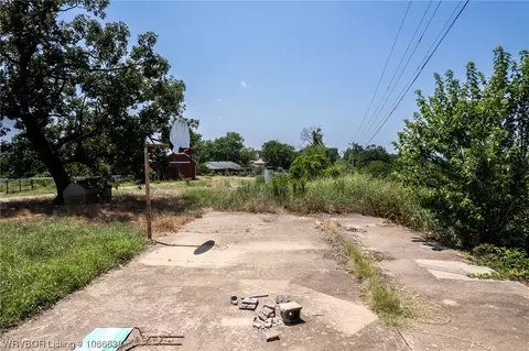 1002 Highway 10, Hackett, AR 72937 photo 28