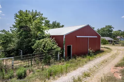 1002 Highway 10, Hackett, AR 72937 photo 23