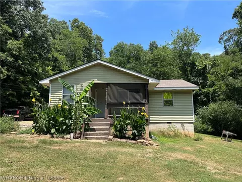 414 Arkansas St, Van Buren, AR 72956