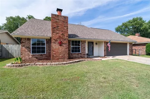 9309 Gary St, Fort Smith, AR 72903
