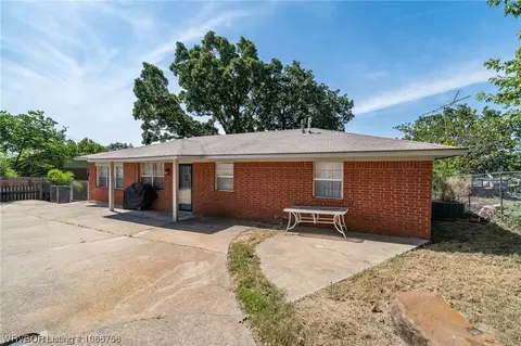 8817 Sebastian Ct, Hackett, AR 72937 photo 2